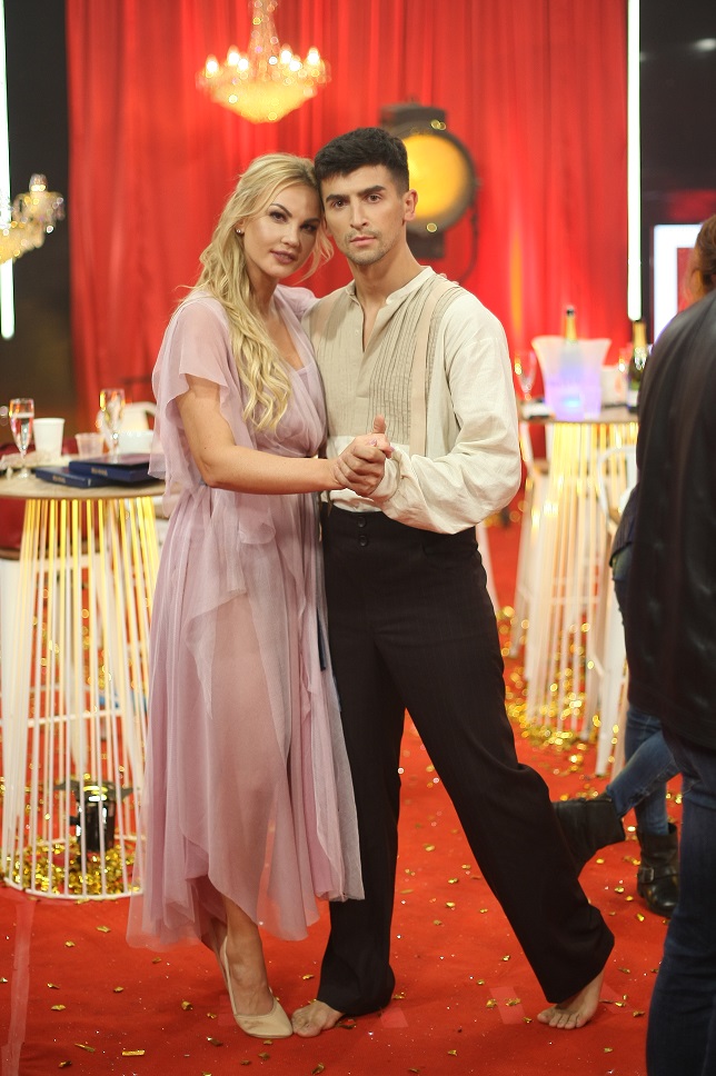 Конфликт Ямы с новым партнером Могилевской, извинения Комарова и невероятные перевоплощения: как прошел пятый эфир Танці з зірками